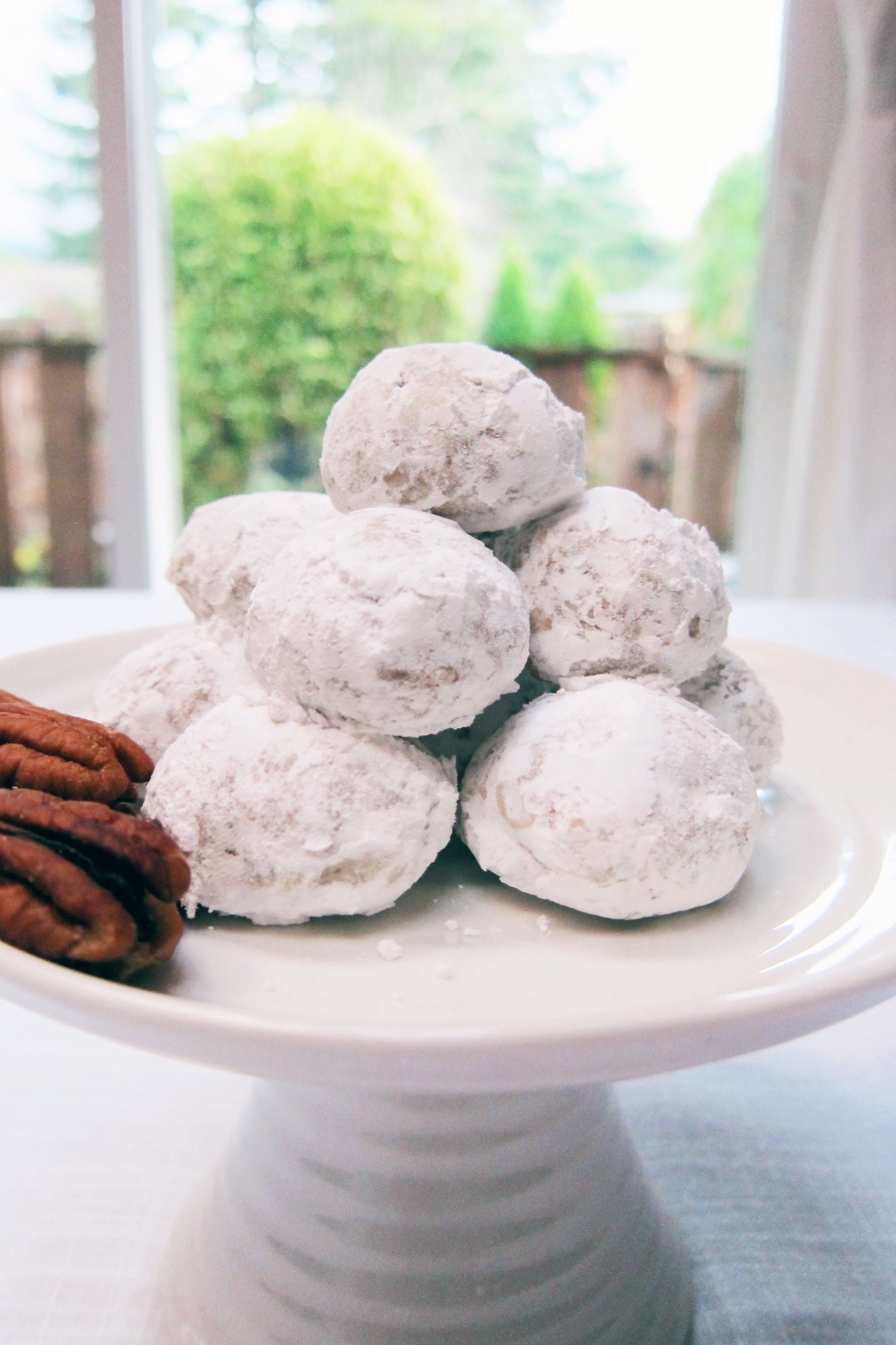 Pecan Spelt Snowball Cookies | Accidental Artisan
